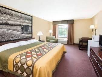 Boarders And By Cobblestone Missouri Hotel Lamar